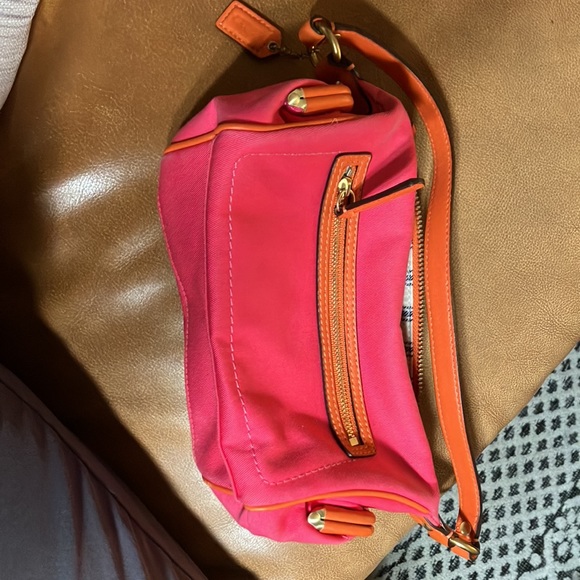 Coach Mini "Madison Ave" Original Coach Purse - Picture 5 of 6